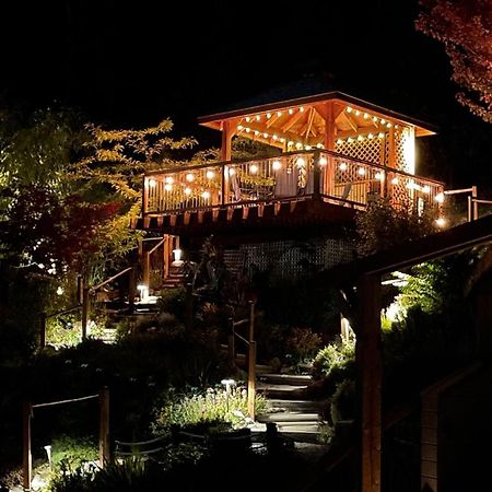 Les Chambres Roses West Kelowna Eksteriør billede