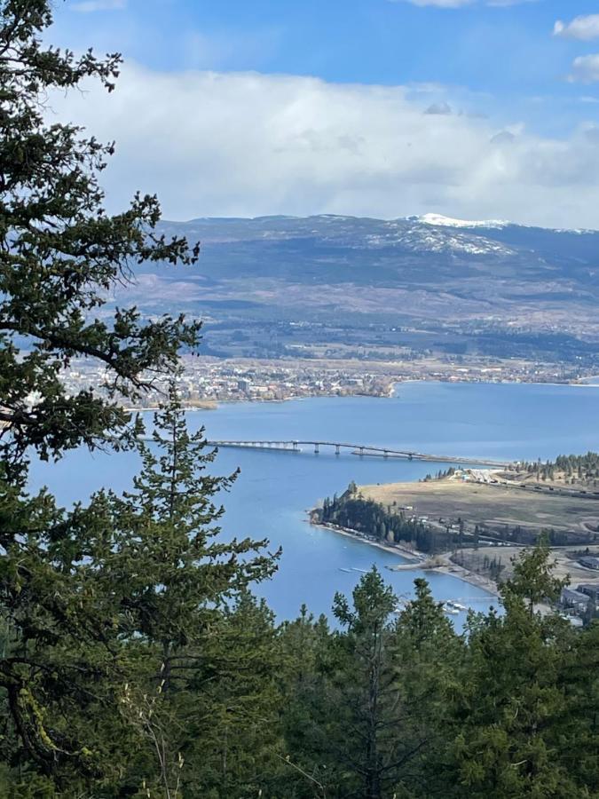Les Chambres Roses West Kelowna Eksteriør billede